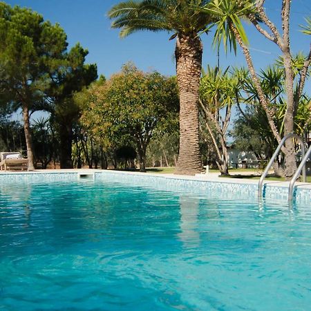 Country Villa Peloponnese With Tennis Court And Pool Zevgolateíon 外观 照片