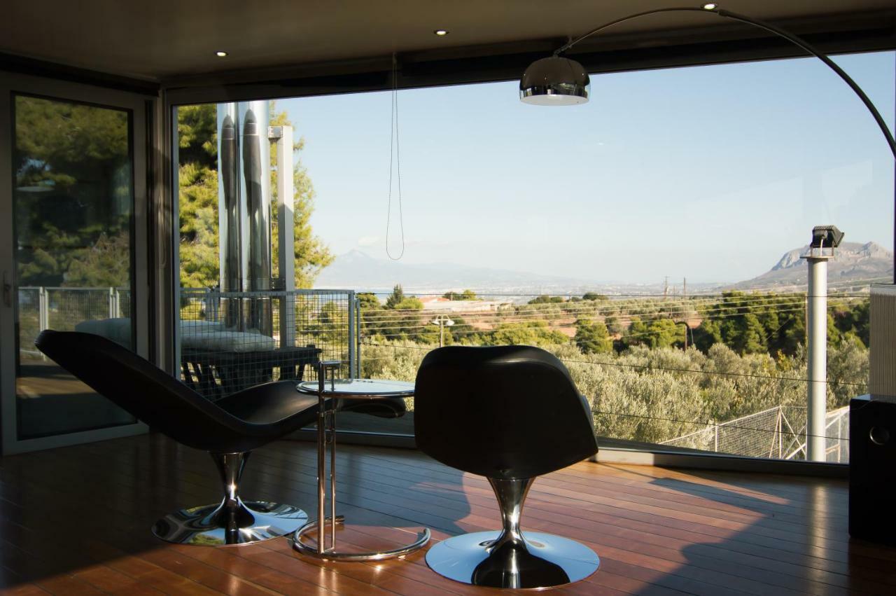 Country Villa Peloponnese With Tennis Court And Pool Zevgolateíon 外观 照片